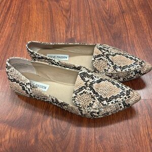 Steve Madden flats